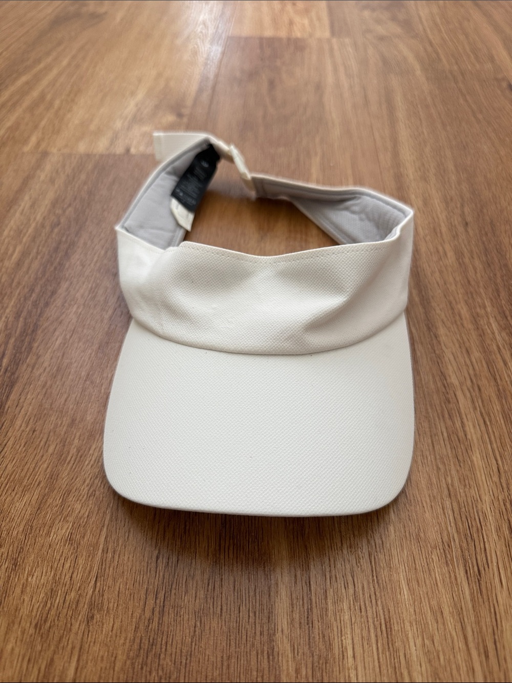 lululemon athletica Ivory Performance Visor